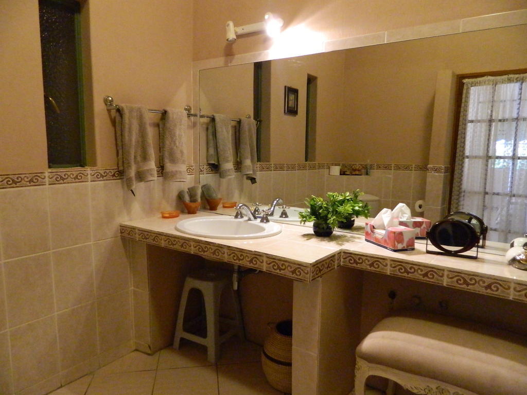 Corona Guest Farm מראה חיצוני תמונה